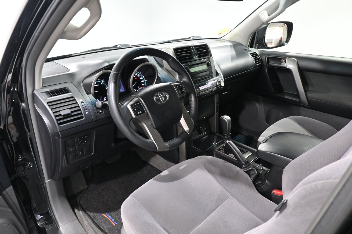 Foto Toyota Land 9