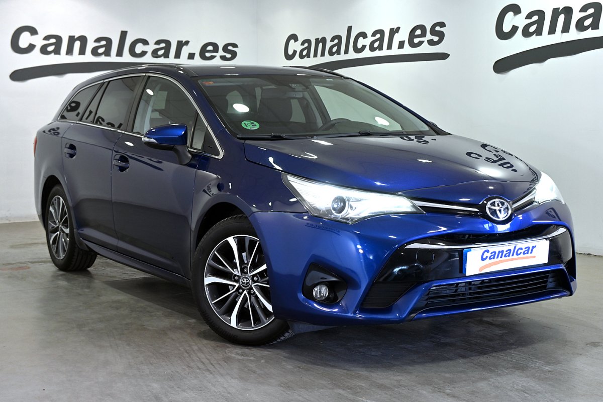 Foto Toyota Avensis 4