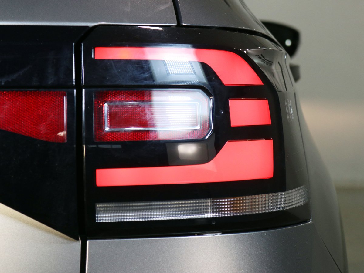 Foto Volkswagen T-Cross 11