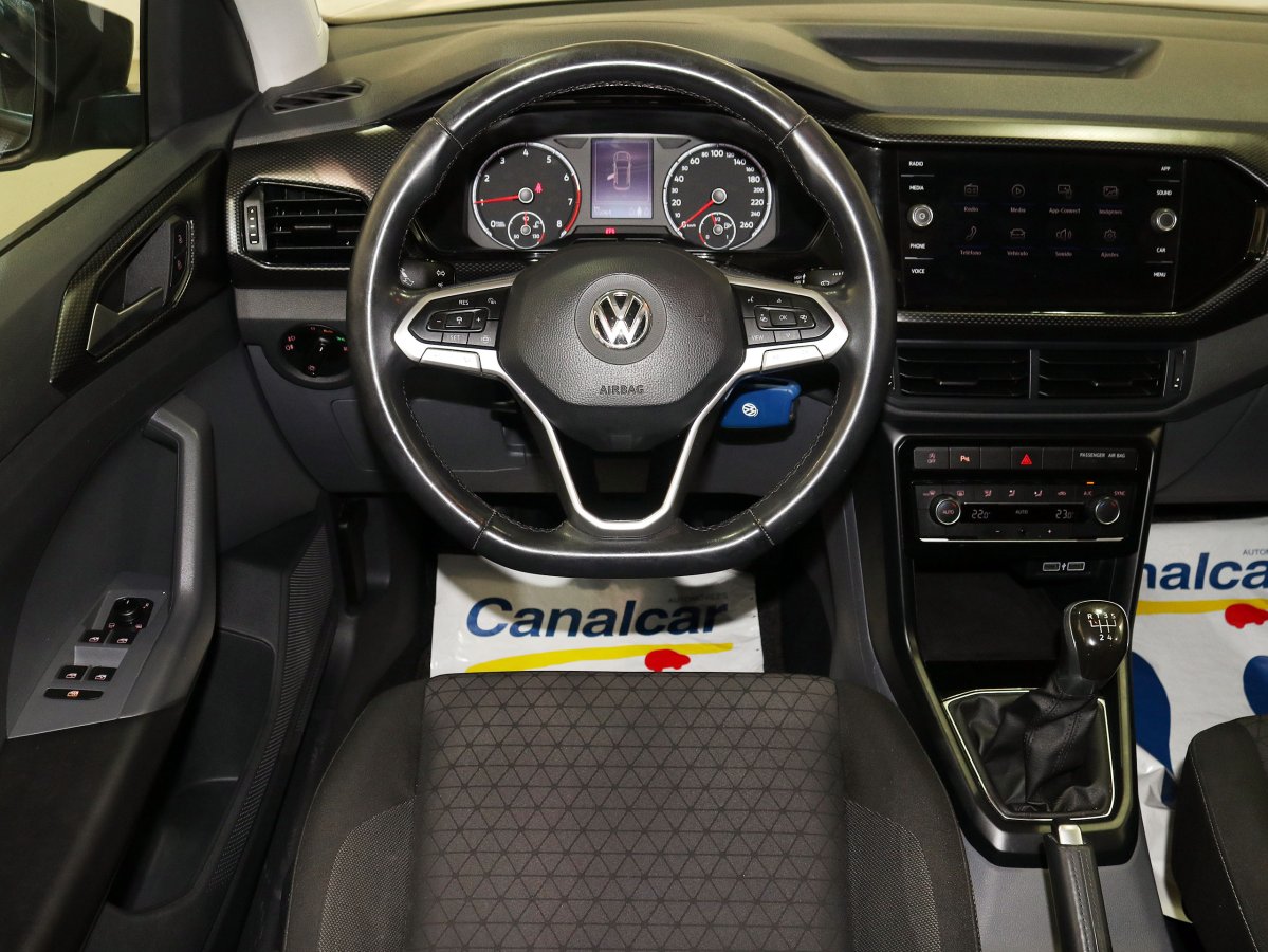 Foto Volkswagen T-Cross 26