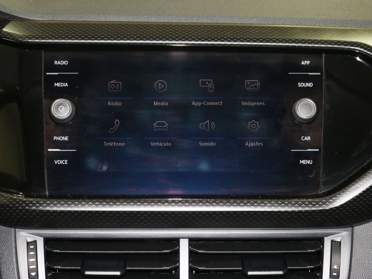 Foto Volkswagen T-Cross 28