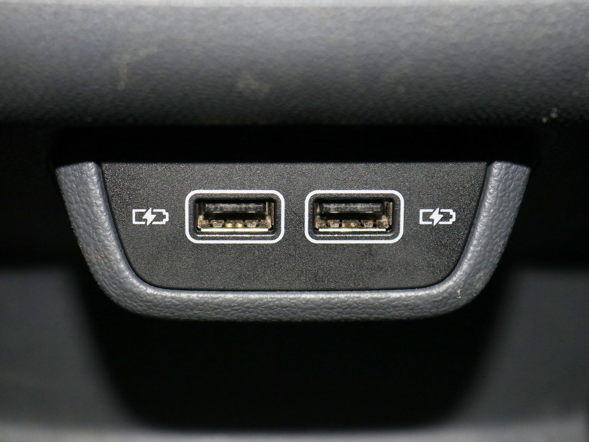 Foto Volkswagen T-Cross 30