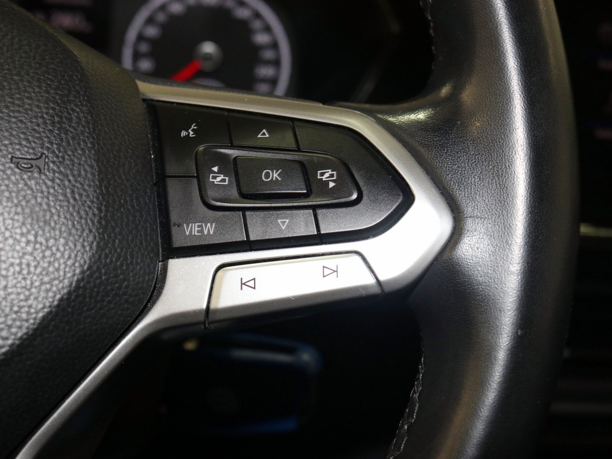 Foto Volkswagen T-Cross 39