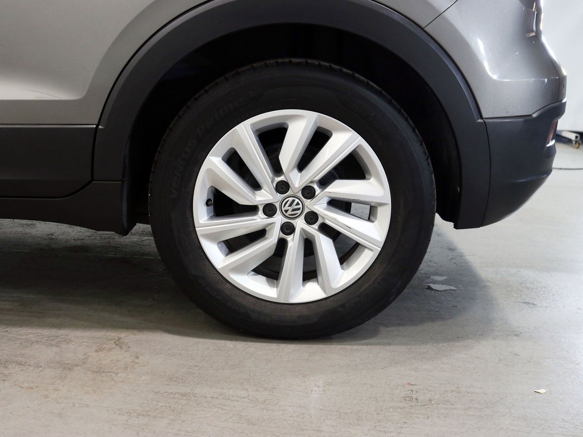 Foto Volkswagen T-Cross 41