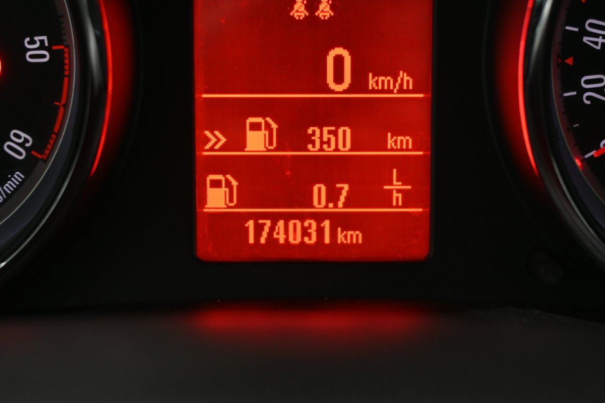 Foto Opel Zafira 12