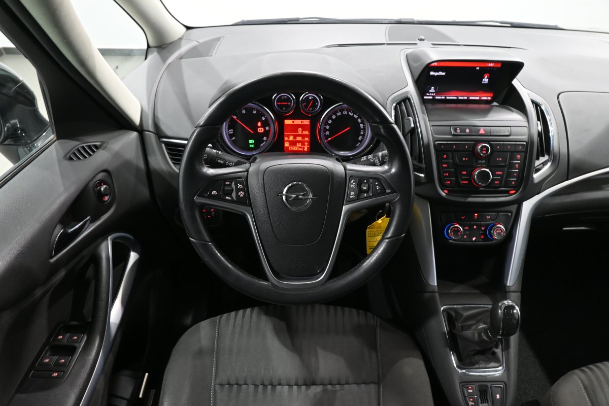 Foto Opel Zafira 17