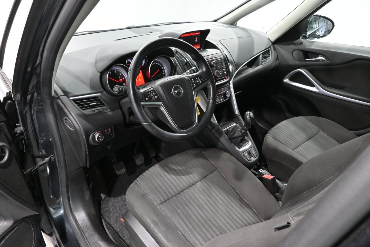 Foto Opel Zafira 9