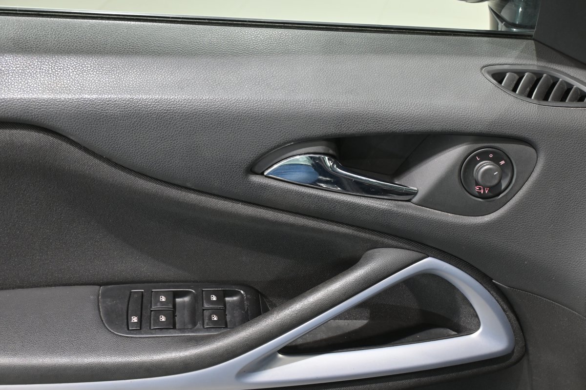 Foto Opel Zafira 25