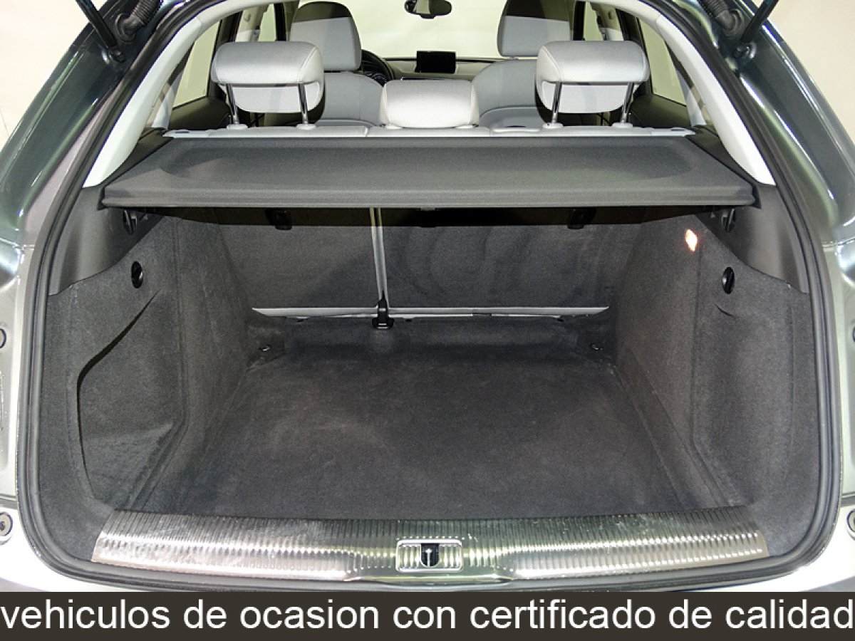 Foto Audi Q3 8