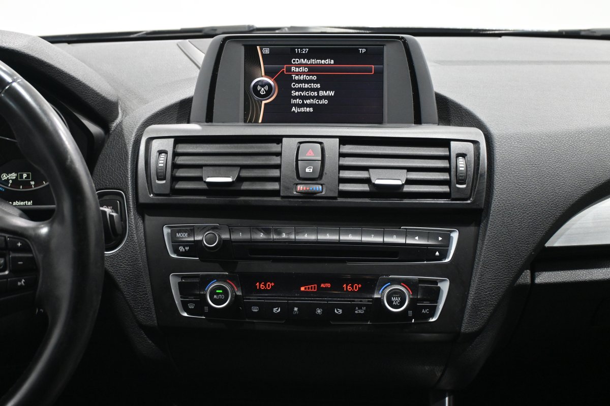 Foto Bmw Serie 1 118dA 14
