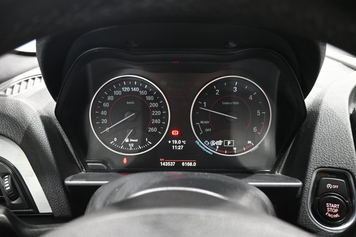 Foto Bmw Serie 1 118dA 13