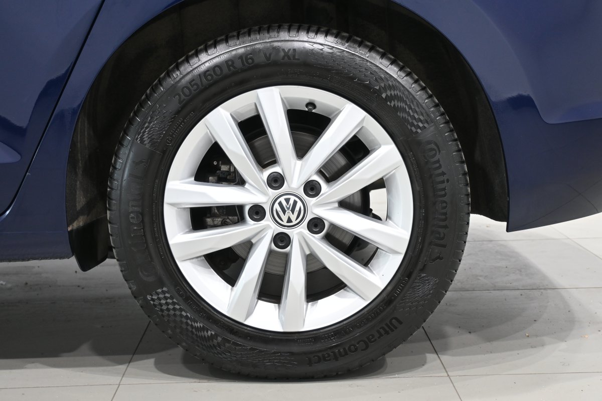Foto Volkswagen Touran 27