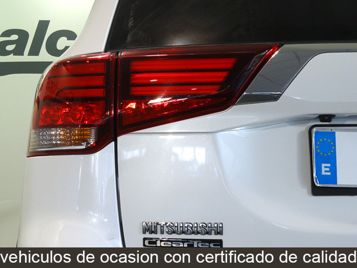 Foto Mitsubishi Outlander 9