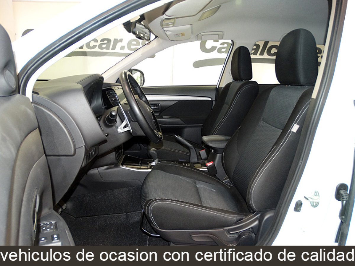 Foto Mitsubishi Outlander 14