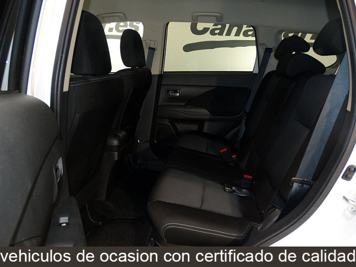 Foto Mitsubishi Outlander 15