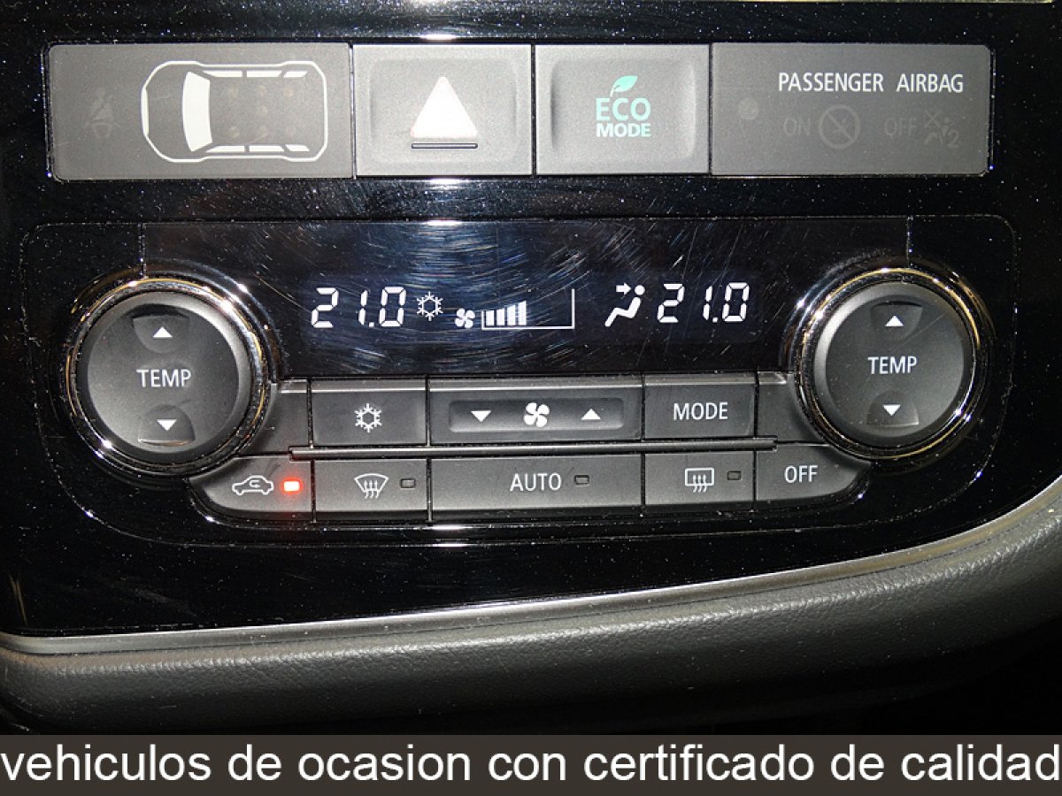 Foto Mitsubishi Outlander 18