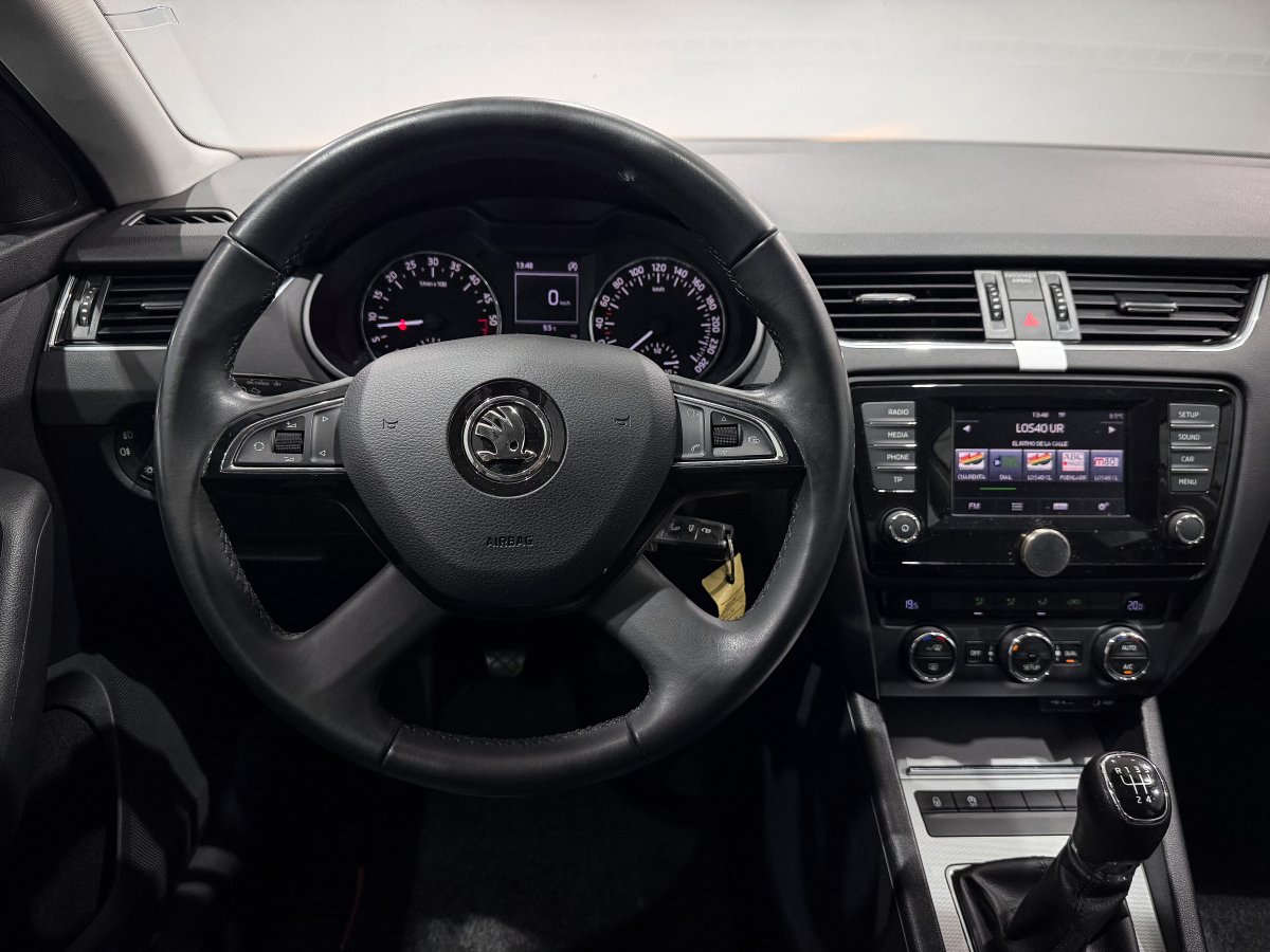 Foto Skoda Octavia 18