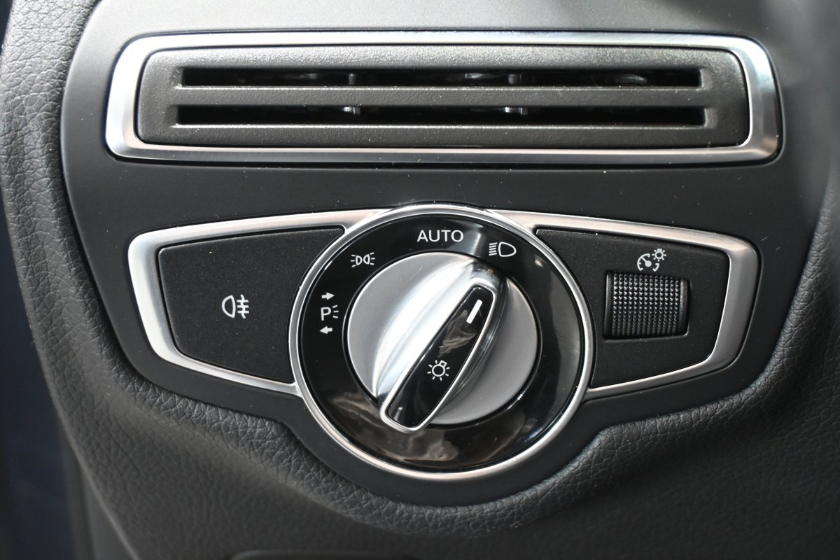 Foto Mercedes-Benz Clase GLC 28