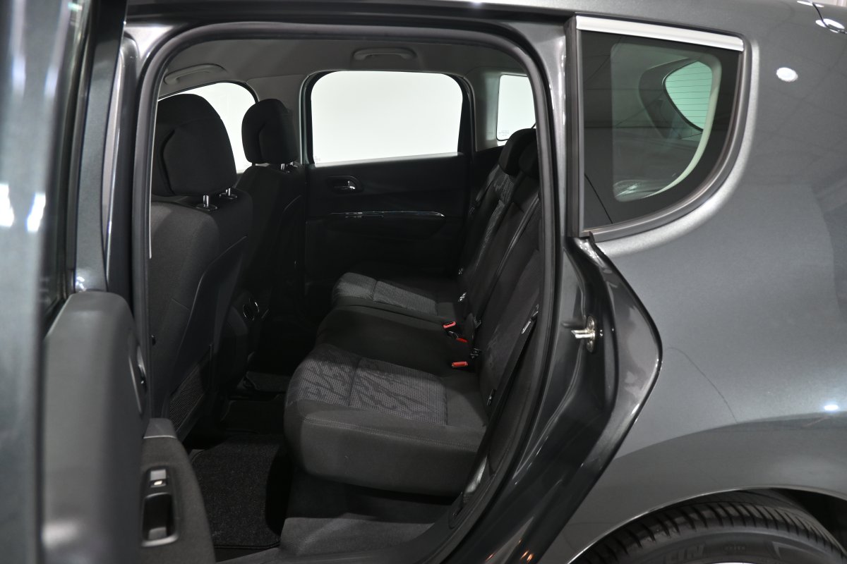 Foto Peugeot 3008 11