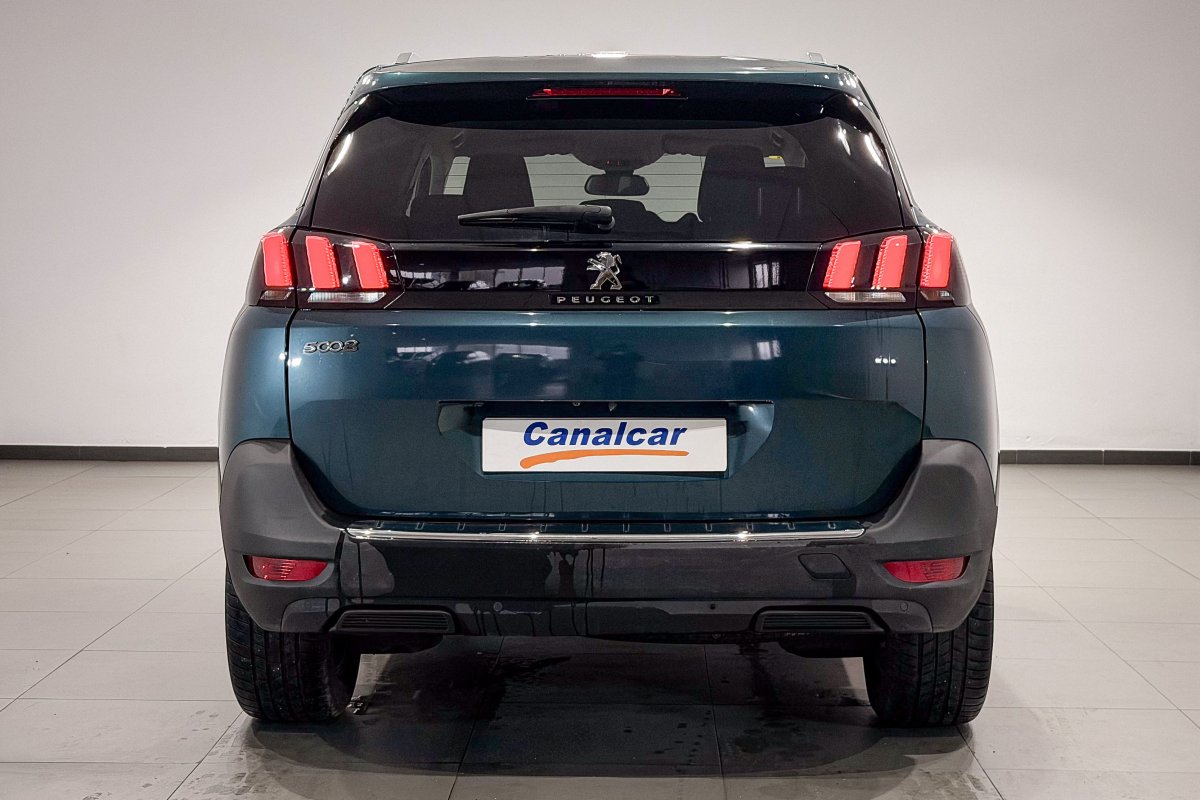 Foto Peugeot 5008 4