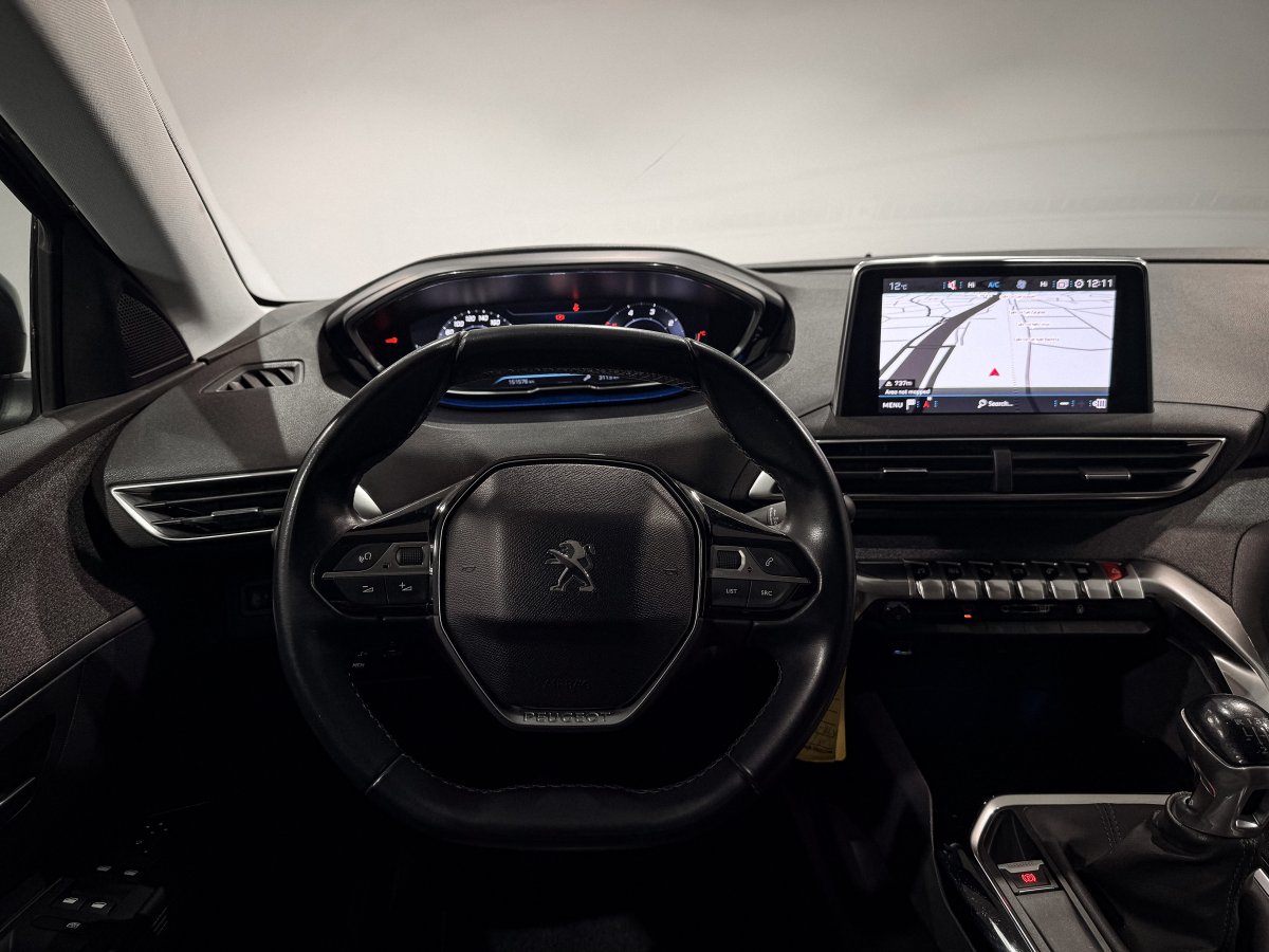 Foto Peugeot 5008 19