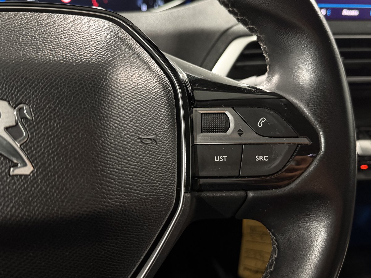 Foto Peugeot 5008 22