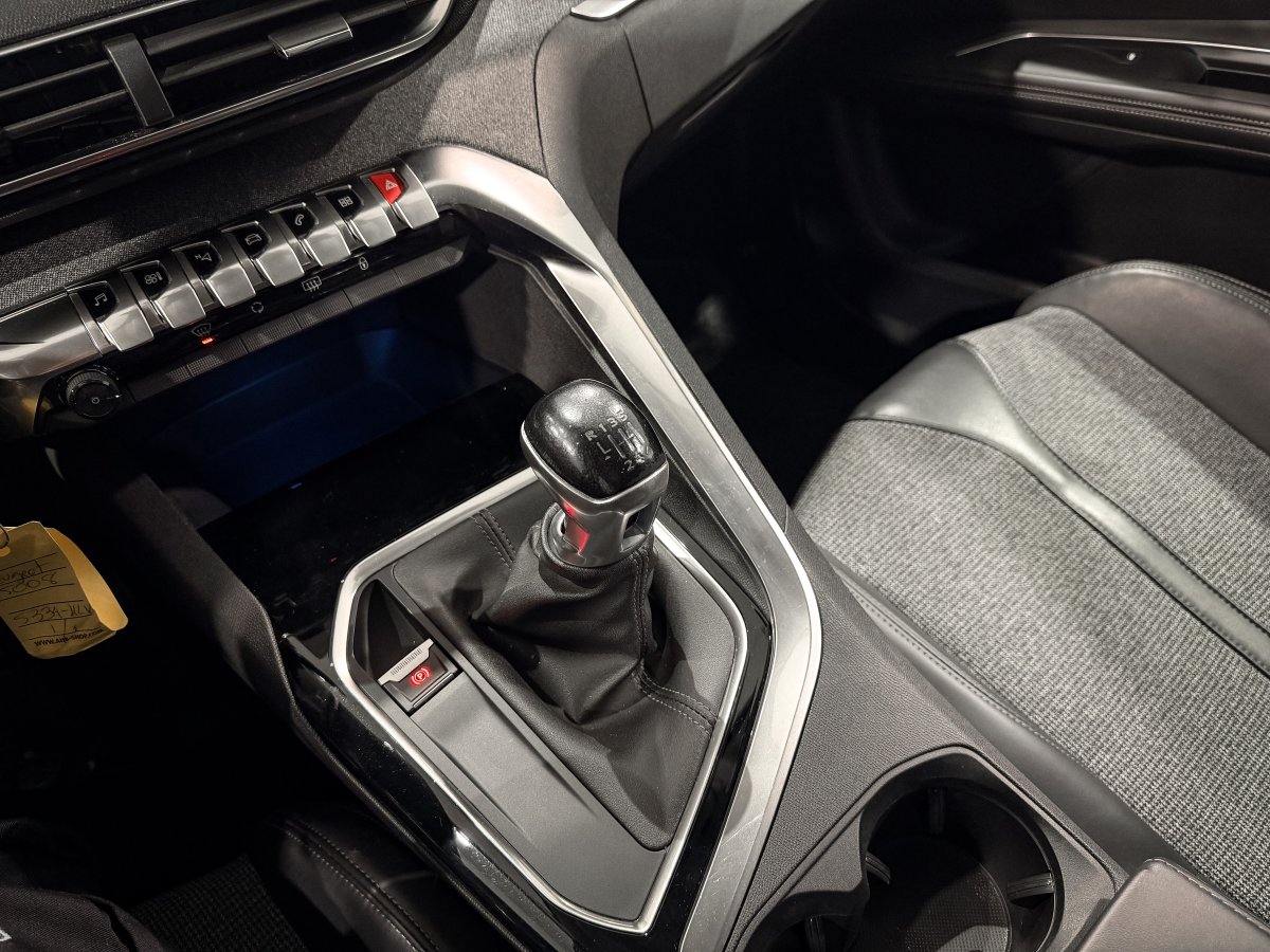 Foto Peugeot 5008 20