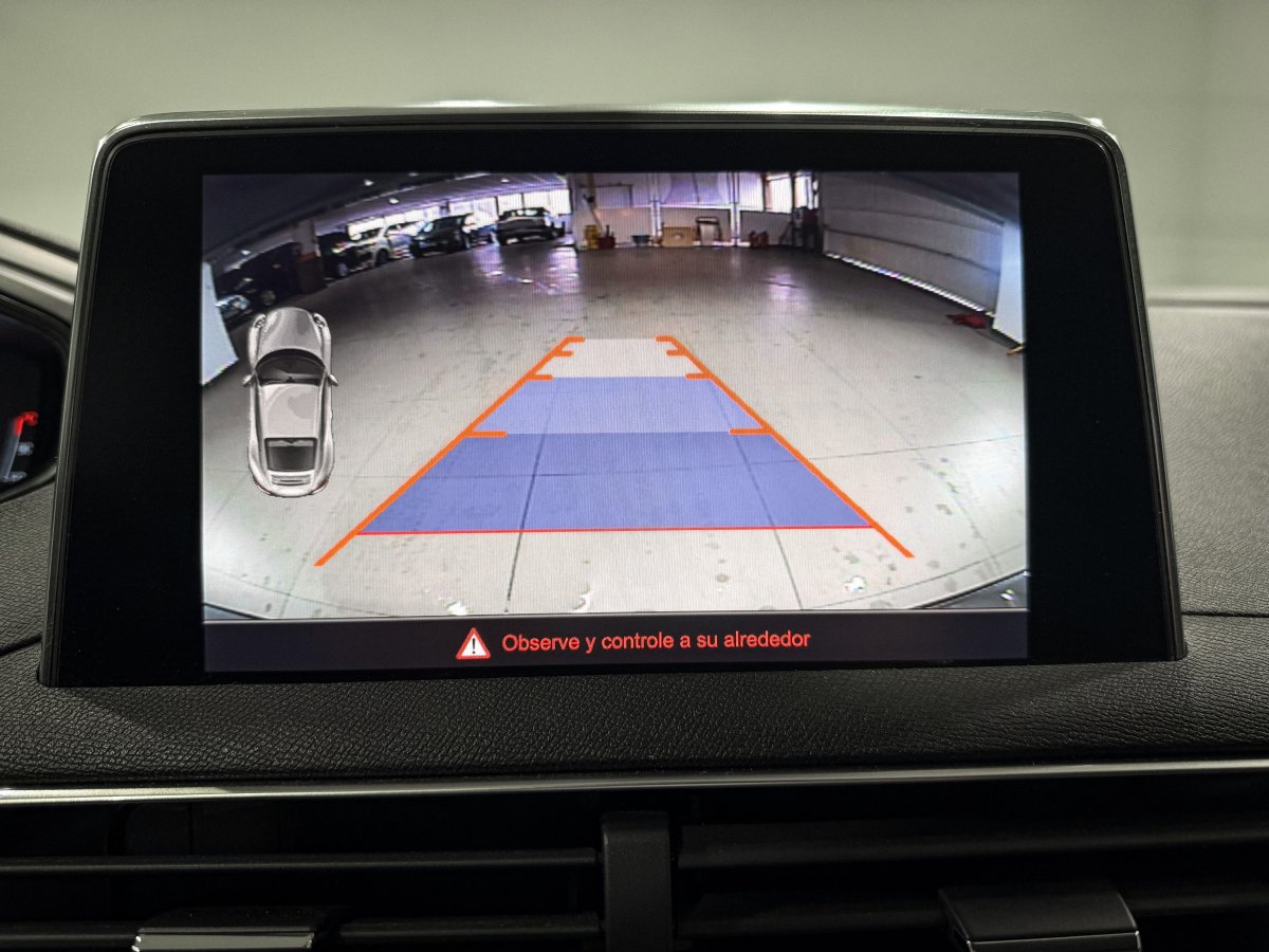 Foto Peugeot 5008 16