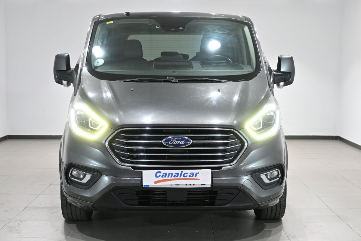 Foto Ford Tourneo 2