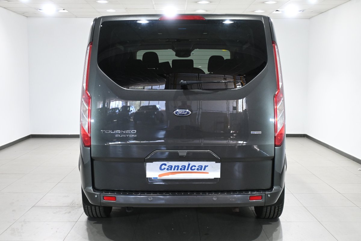 Foto Ford Tourneo 5