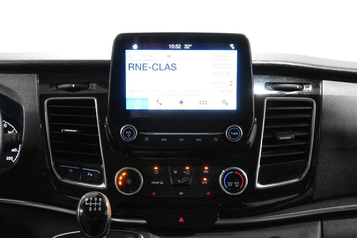 Foto Ford Tourneo 15