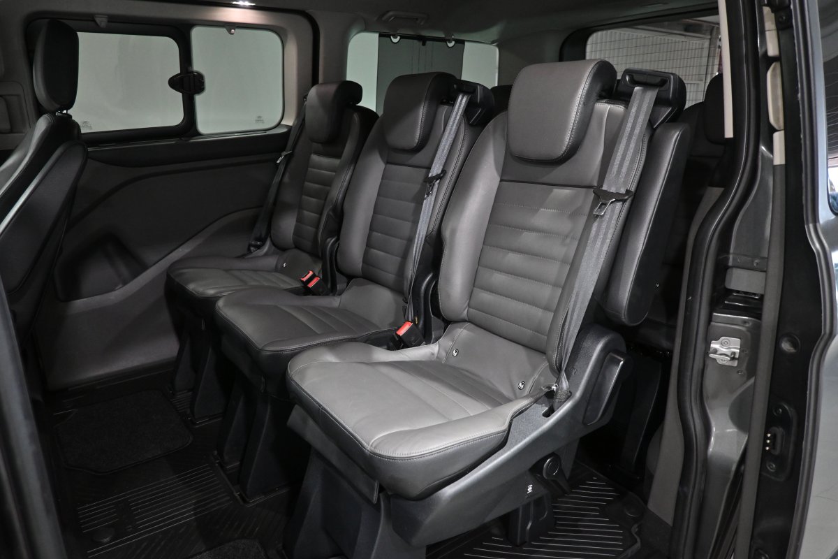 Foto Ford Tourneo 11