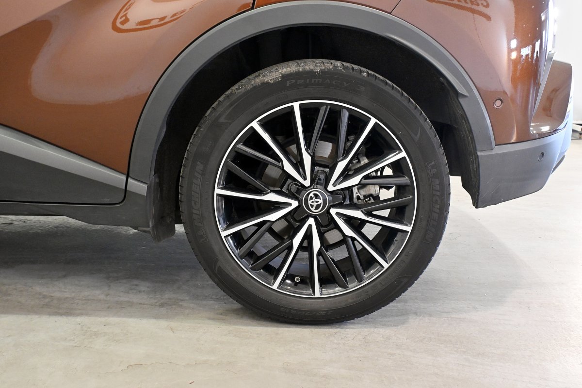 Foto Toyota C-HR 41