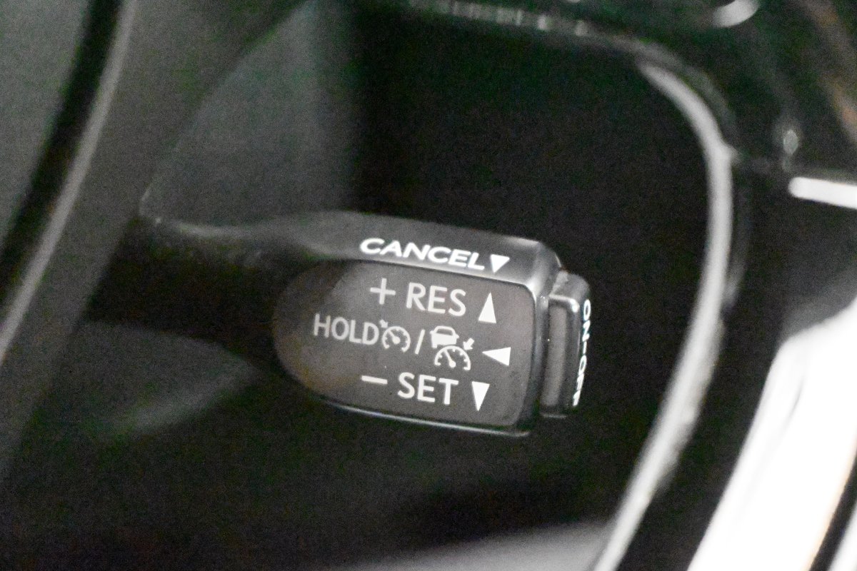 Foto Toyota C-HR 39