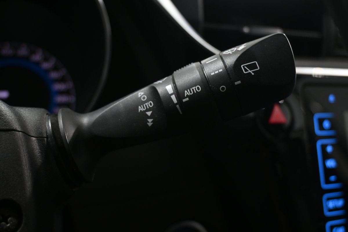Foto Toyota Auris 24