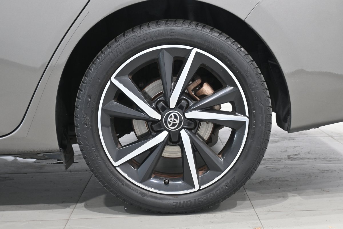 Foto Toyota Auris 29