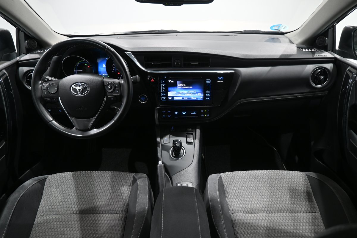 Foto Toyota Auris 16