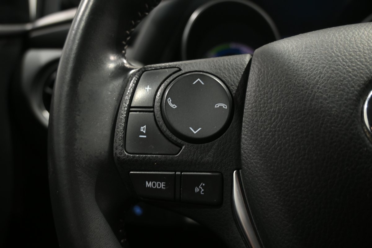 Foto Toyota Auris 21