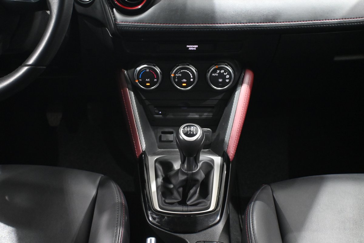 Foto Mazda CX-3 20
