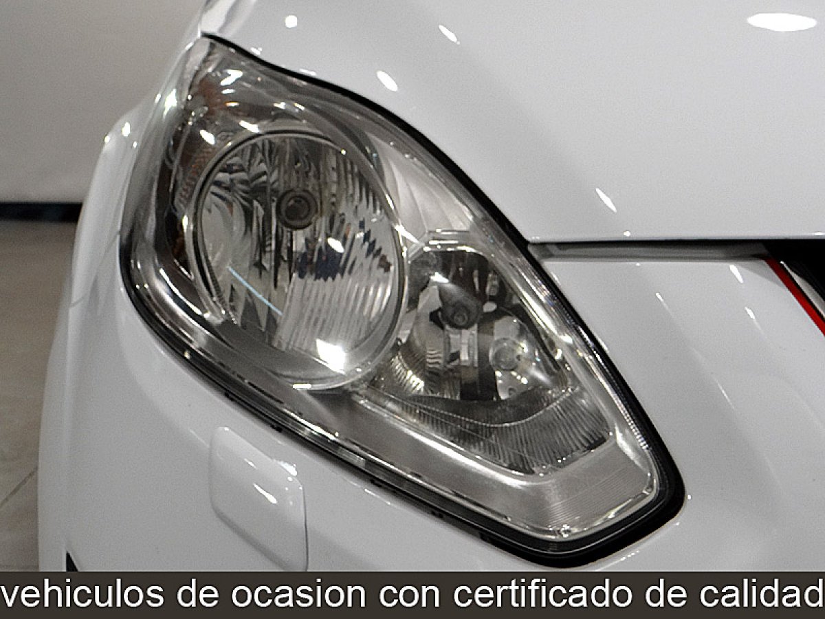 Foto Ford C-Max 17