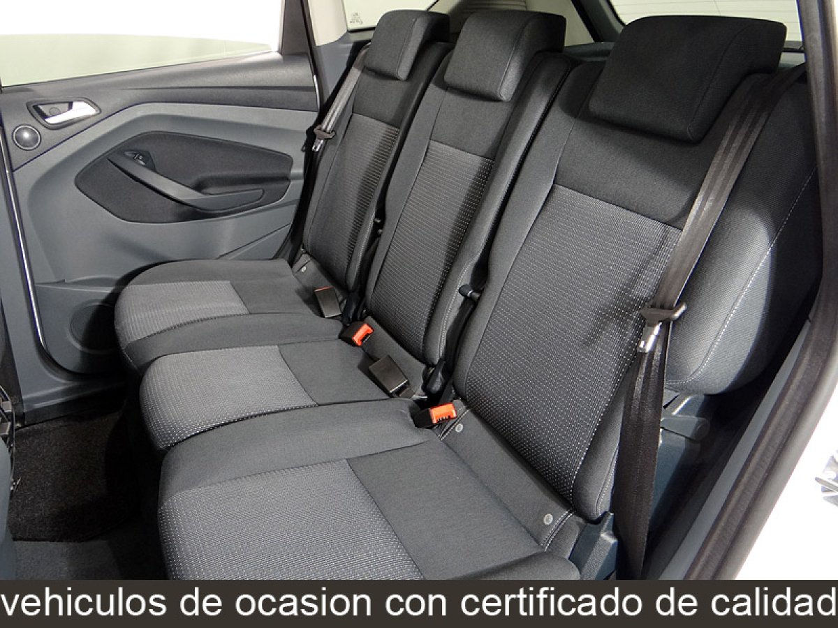 Foto Ford C-Max 24