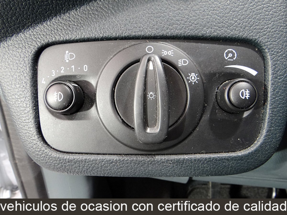 Foto Ford C-Max 29