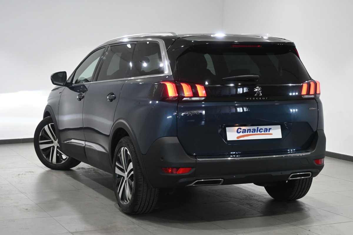 Foto Peugeot 5008 GT 6