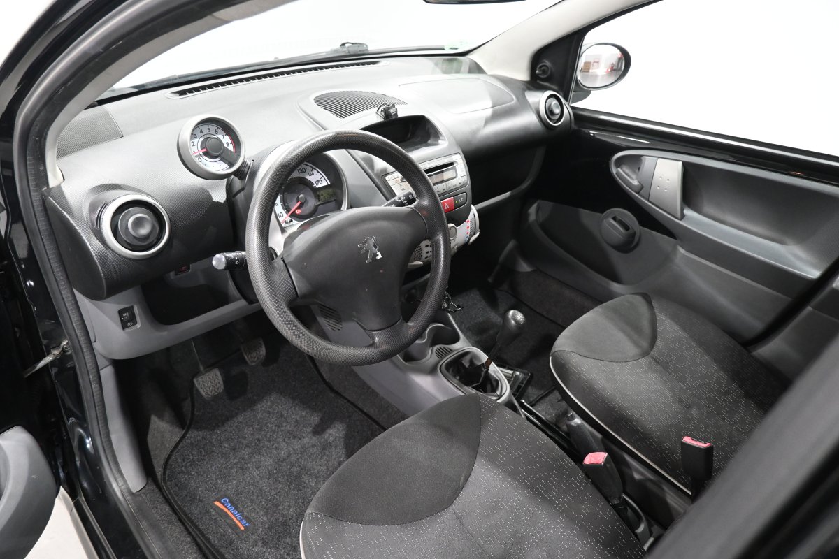 Foto Peugeot 107 9