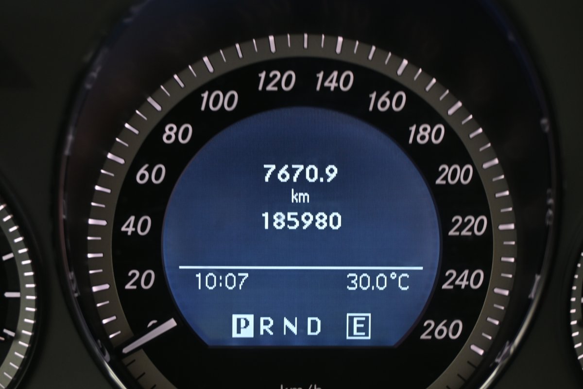 Foto Mercedes-Benz GLK 12