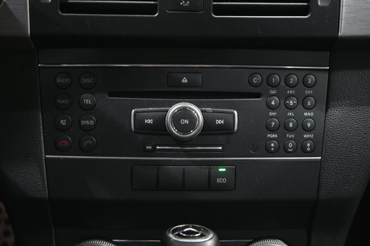 Foto Mercedes-Benz GLK 16
