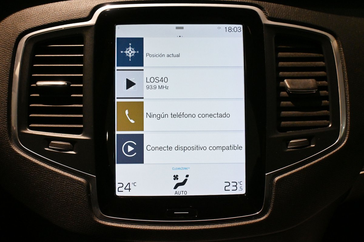 Foto Volvo XC90 16