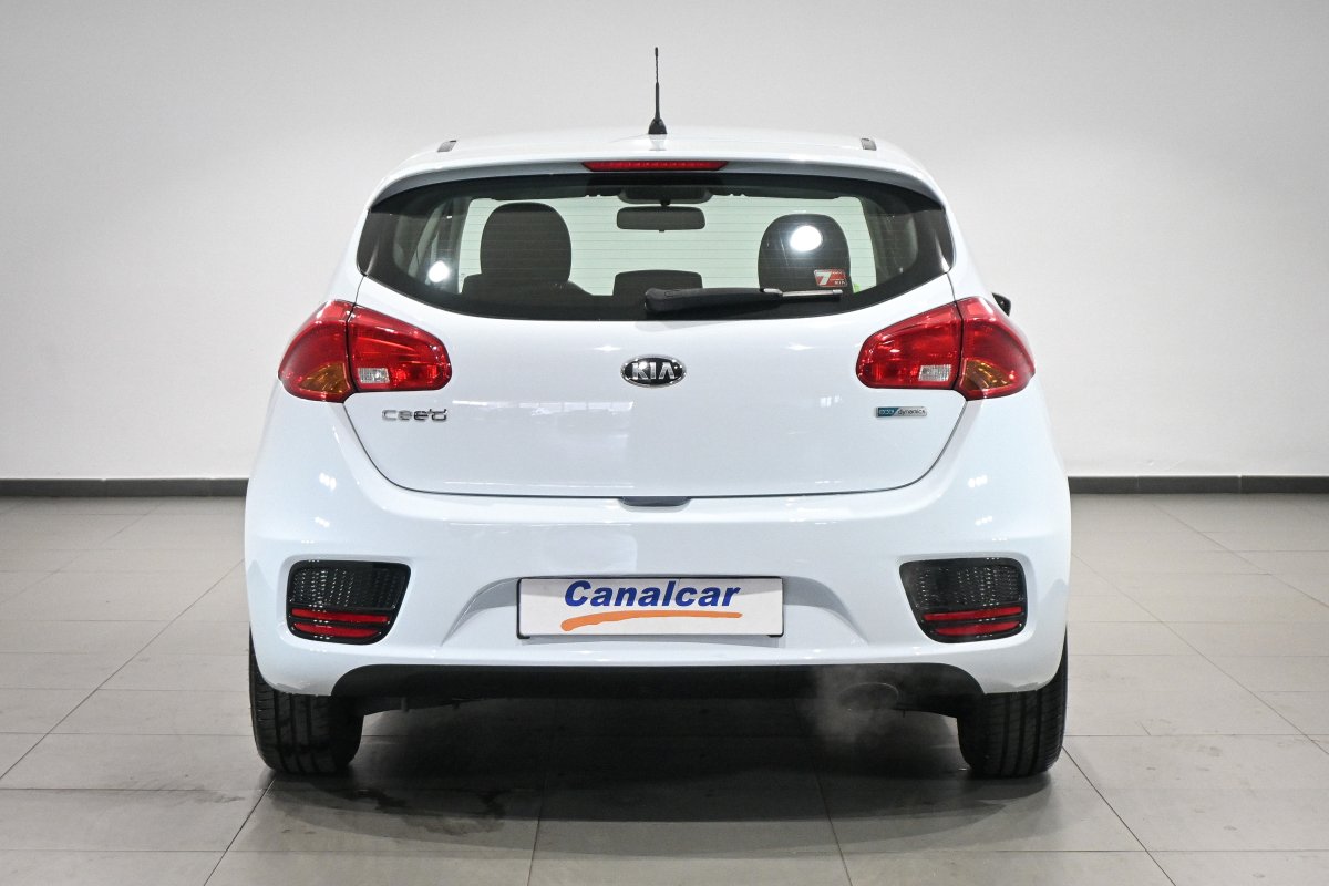 Foto Kia Ceed 5