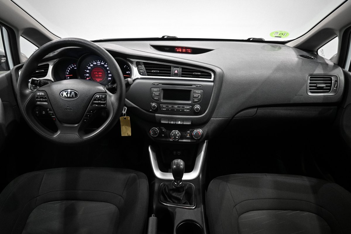 Foto Kia Ceed 16