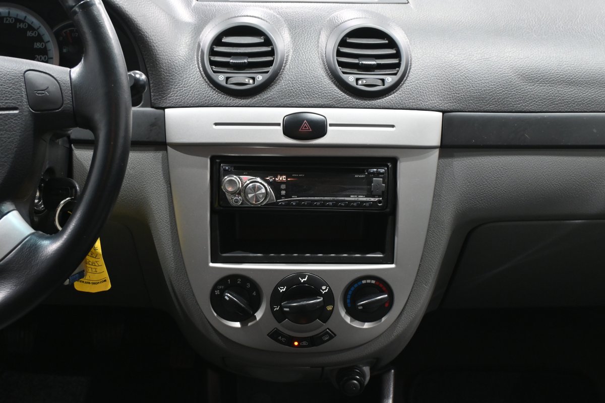 Foto Chevrolet Lacetti 13